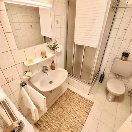 Am - Monteursunterkünfte Am Rhein - 5 Mit Je Zwei Betten * Lahnstein
