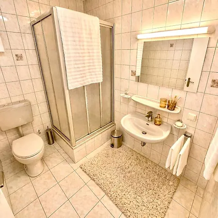 Am - Monteursunterkuenfte Am Rhein - 5 Unterkuenfte Mit Je Zwei Betten Apartman Lahnstein